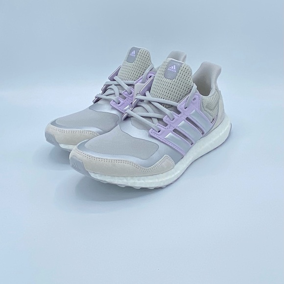 adidas Ultraboost DNA S&L Women's Shoes - Picture 3 of 7